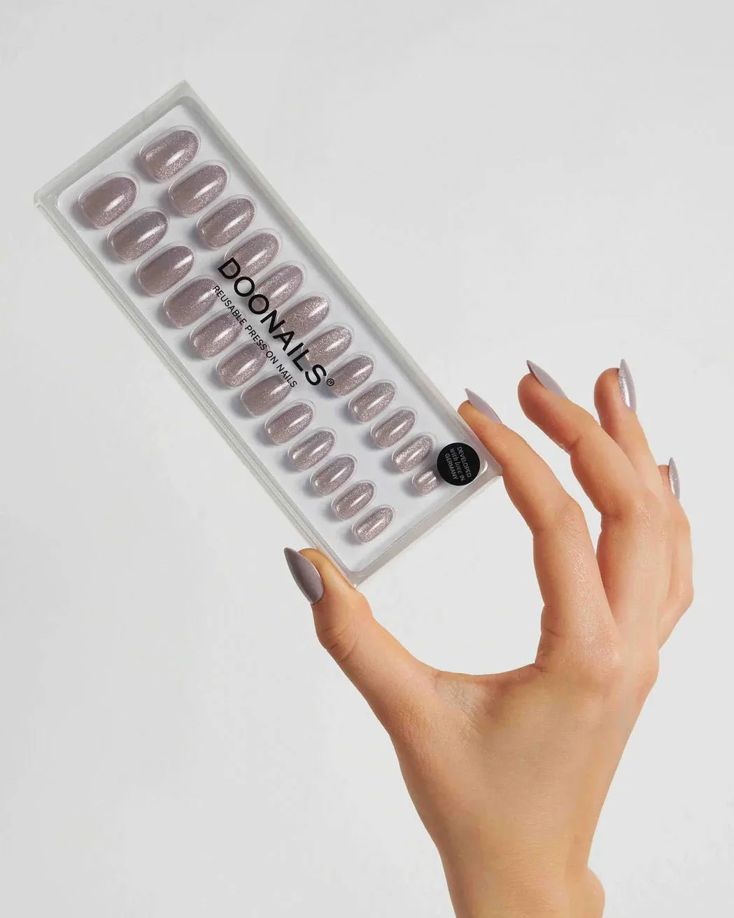 Grey Cateye Medium Round Soft Gel Press Ons - Image 4