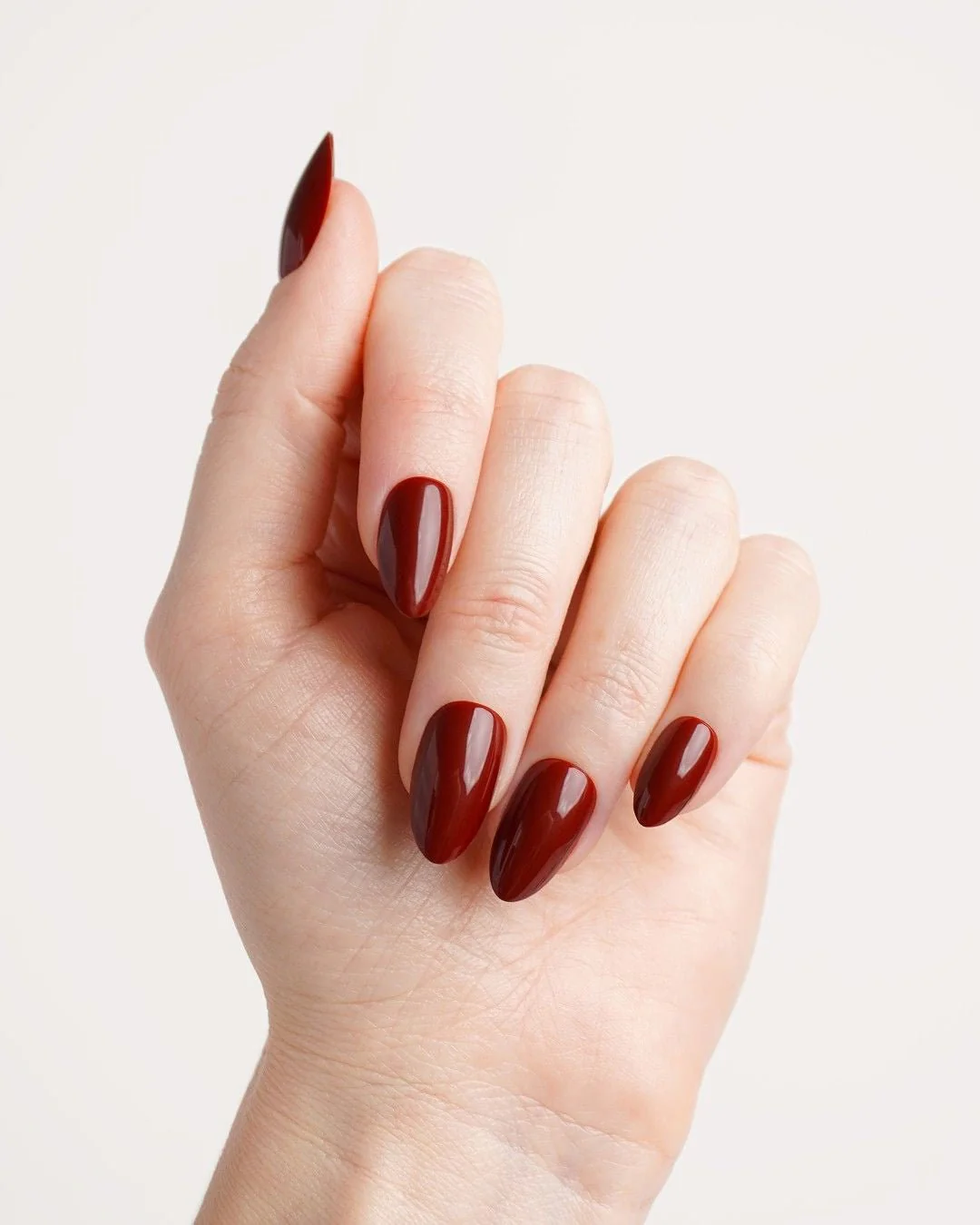 Love Paris Short Almond Soft Gel Press Ons - Image 4